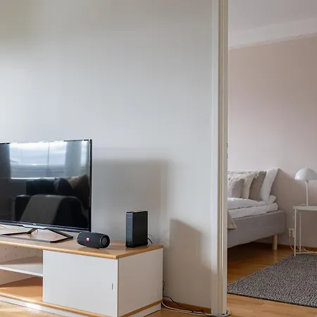 Riverside By Booklapland * 罗瓦涅米